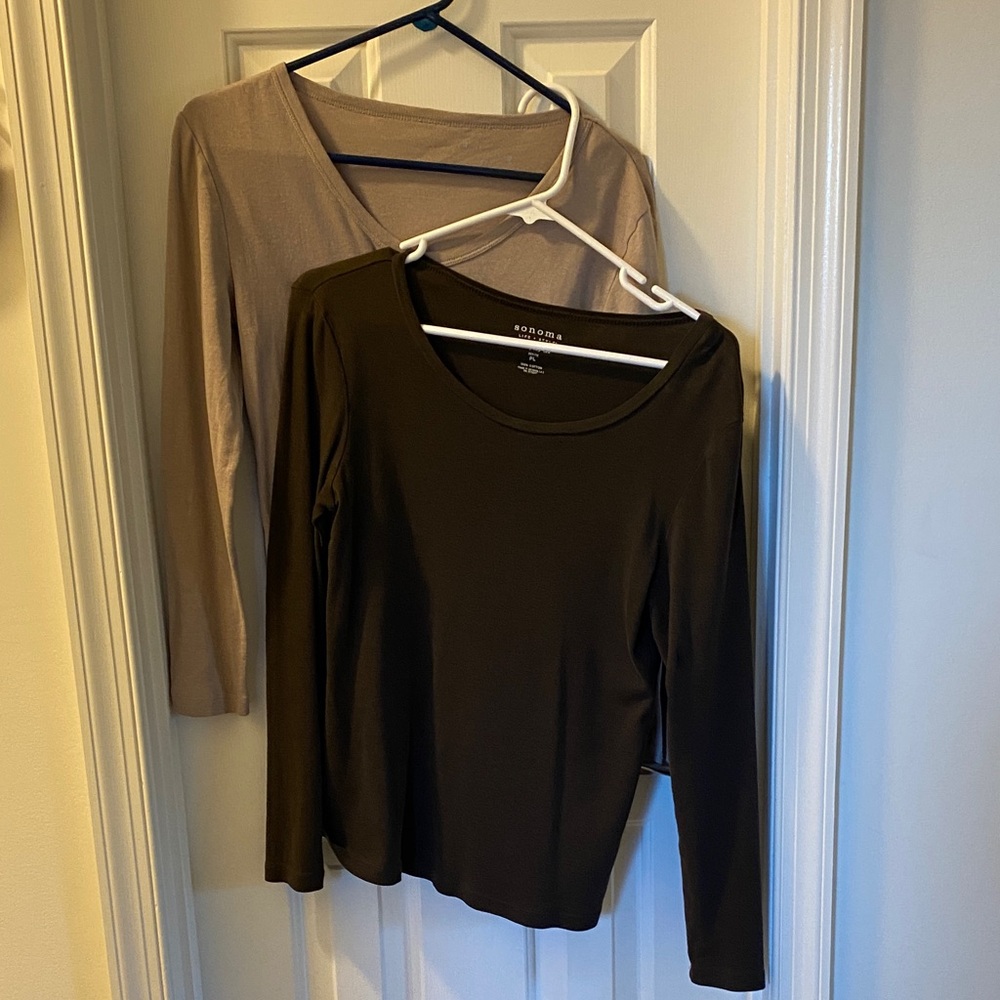 2 Women's Dark Brown and Tan Long Sleeve Tops